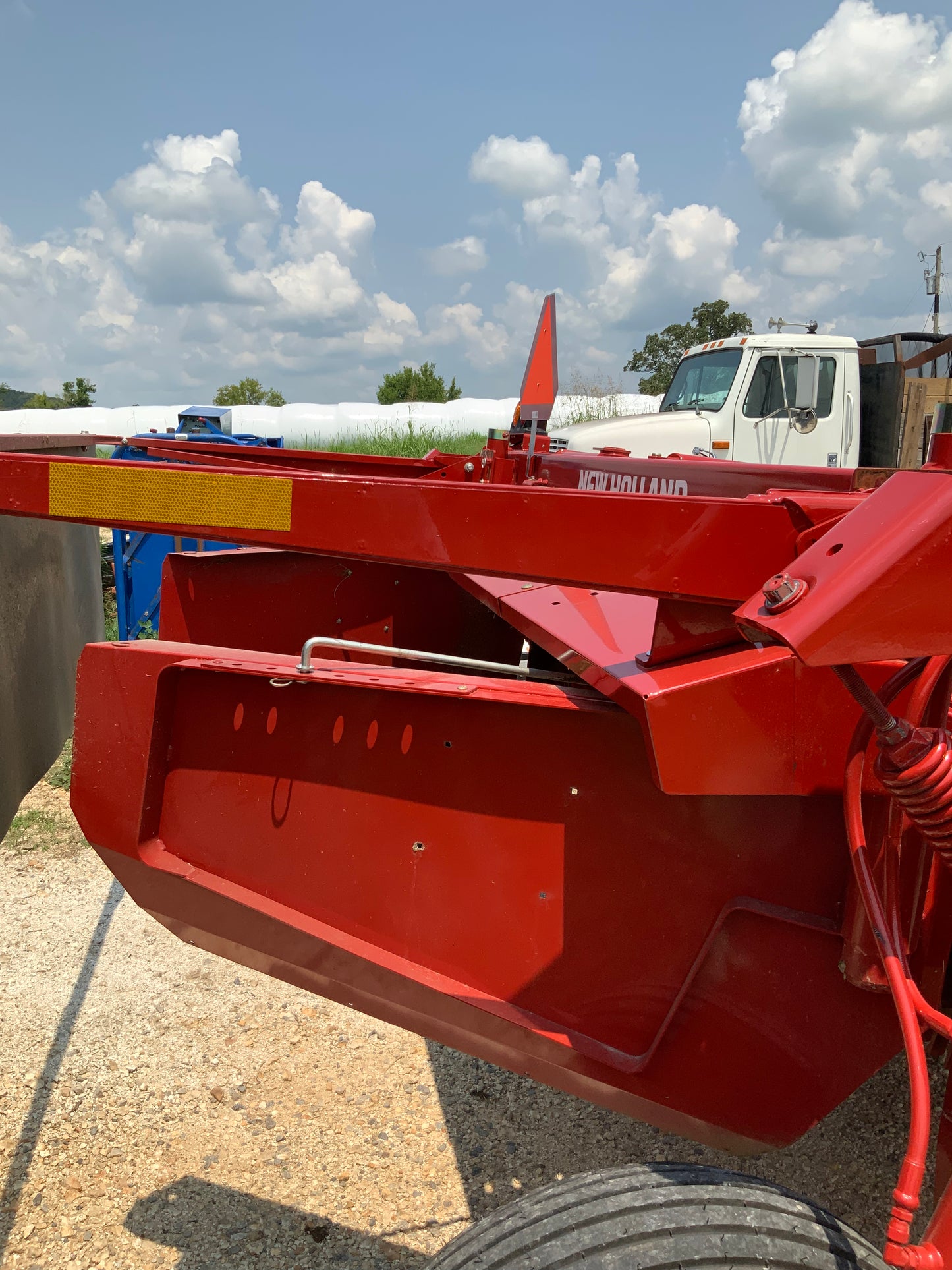 2024 NEW HOLLAND 210 DISCBINE LIKE NEW